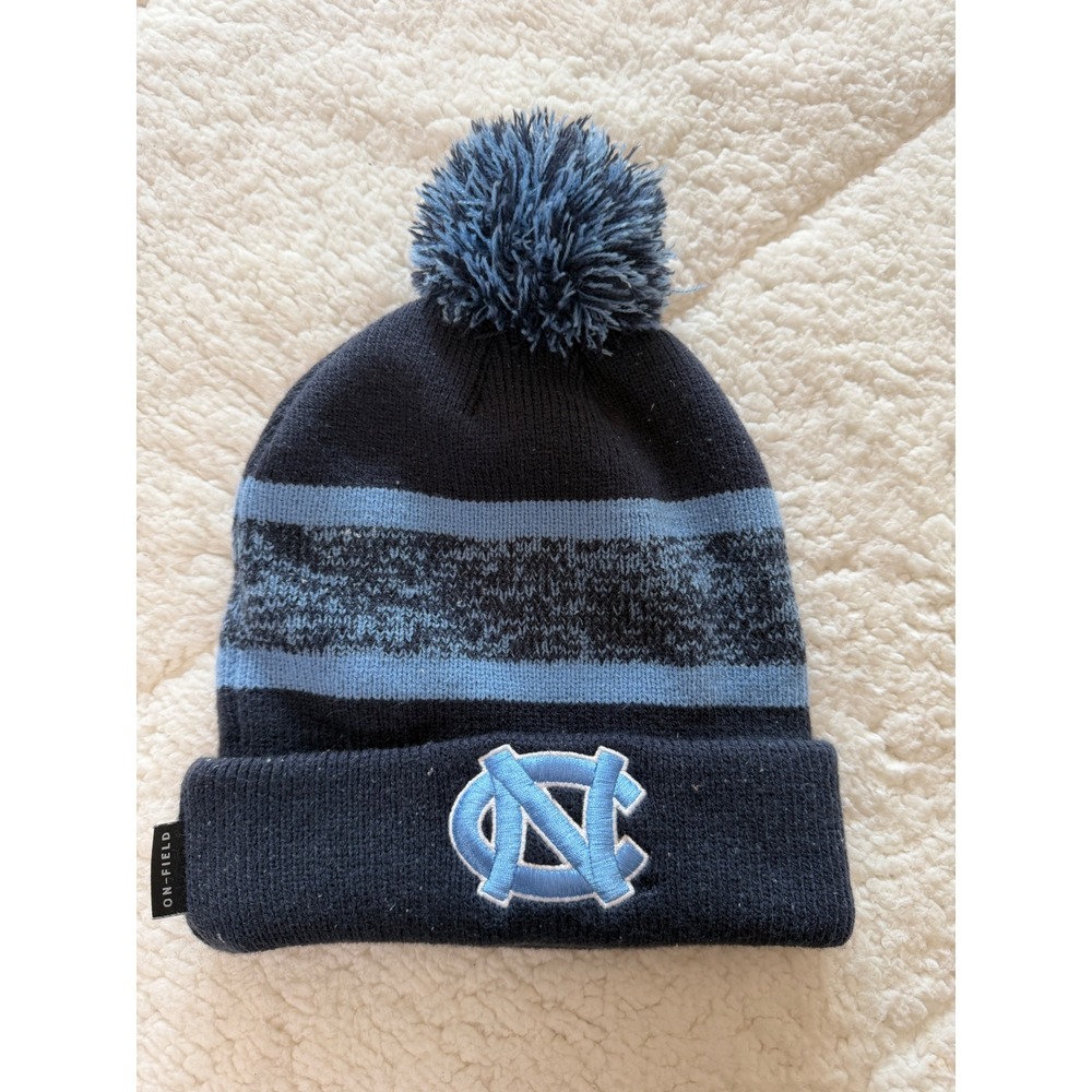 Jordan Beanie Unisex OS Navy Blue UNC Tar Heels Peak Pom Pom Beanie NCAA Fan